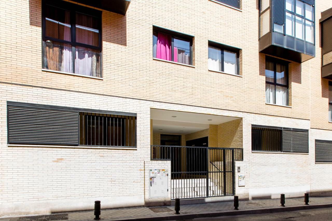 1 Habitacion Apartamento Temporada Lucero Madrid Exterior photo